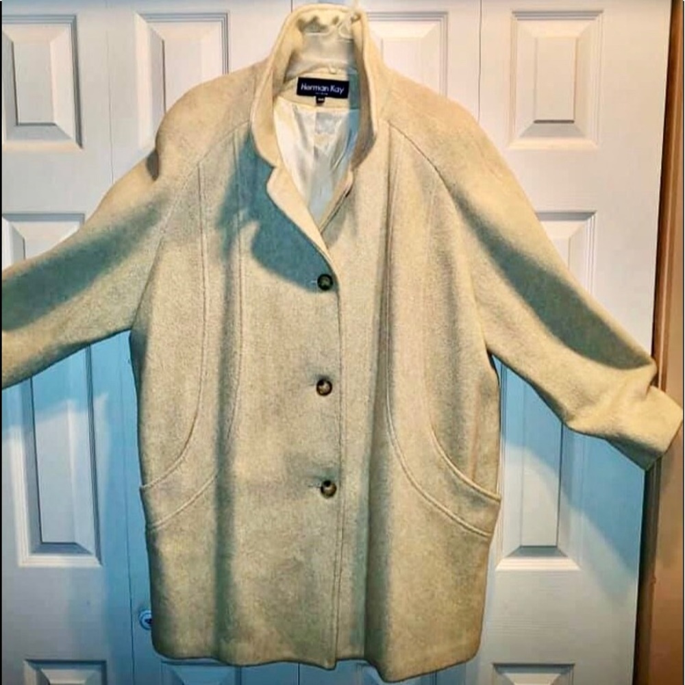 Plus size women’s winter wool coat